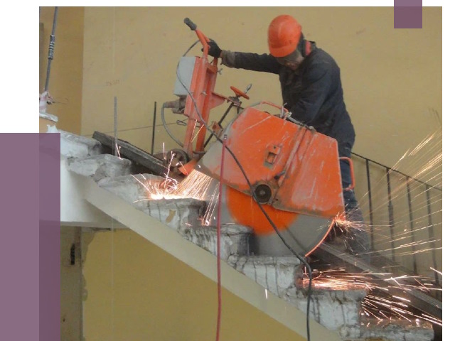 Демонтаж бетонных лестниц в Воскресенске от 4652 руб. за м2 | ПРОЛЁТ-Вск