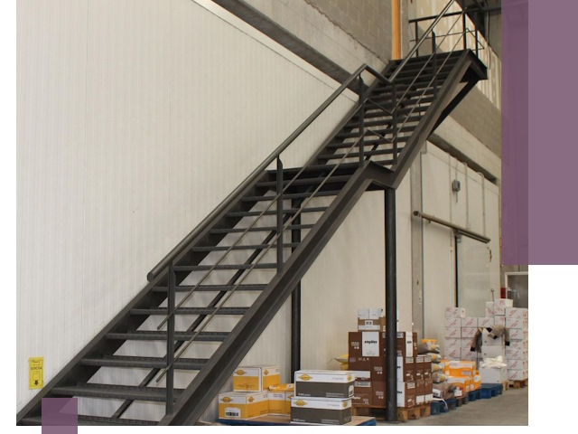 Лестницы для производства в Воскресенске — изготовление и монтаж