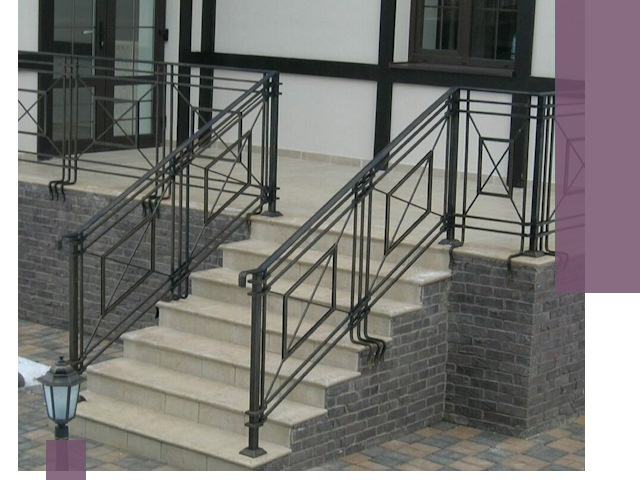 Перила для крыльца в Воскресенске — монтаж, изготовление и установка