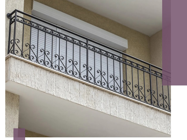 Балконные ограждения из металла и стекла в Воскресенске для домов