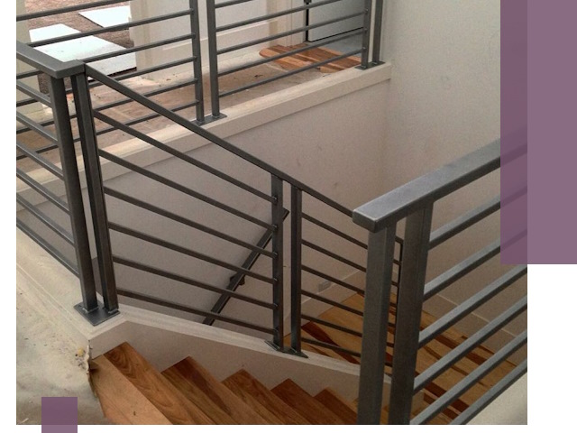 Изготовление поручней из металла и дерева в Воскресенске